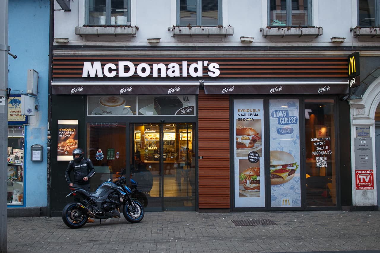Változtat a McDonald's a legismertebb hamburgerein