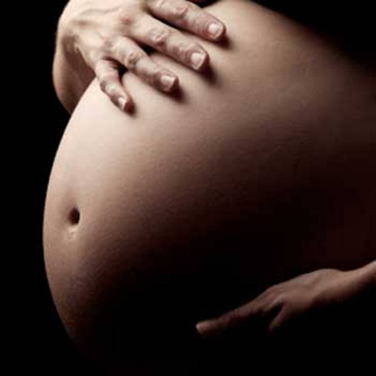 A várandósok reggeli rosszulléte csökkenti a vetélés veszélyét