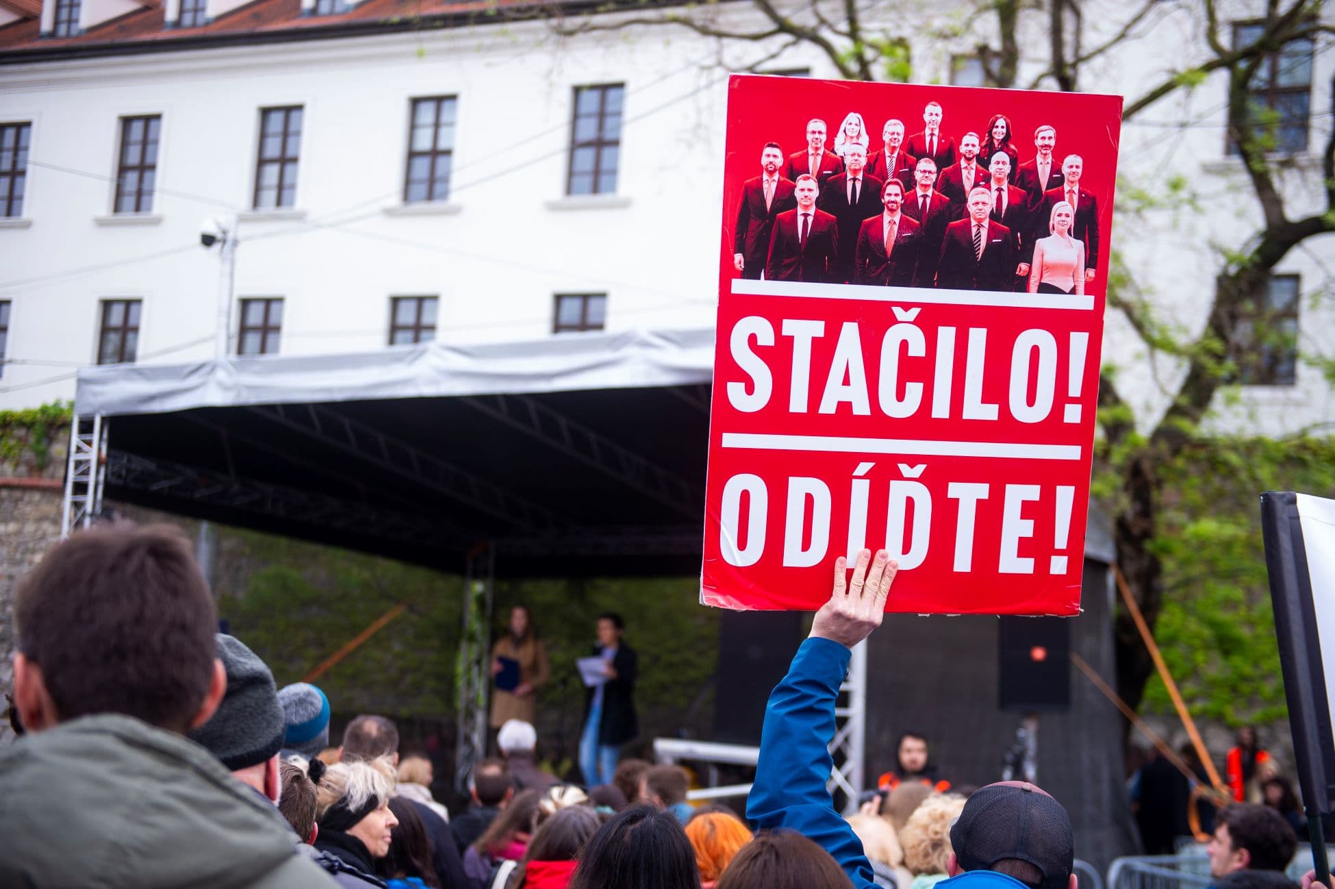 Egyelőre teljes a koalíciós egység a civileket „külföldi ügynöknek” bélyegző törvény mögött, az SNS kimentené a Matica slovenskát