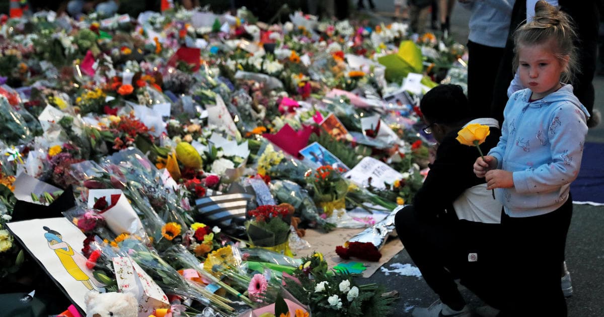 Új-zélandi terrortámadás - Eltemették az első áldozatokat