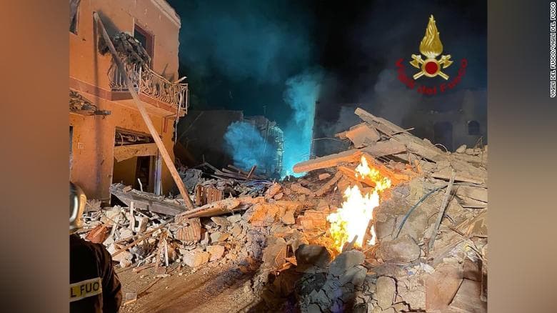 Gázrobbanás miatt összeomlott három ház Szicíliában, ketten meghaltak, többen eltűntek