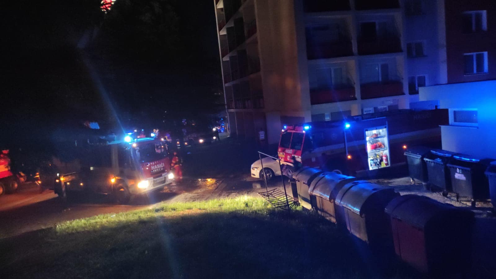 Tűz ütött ki egy lakóházban az éjszaka, négy ember meghalt!