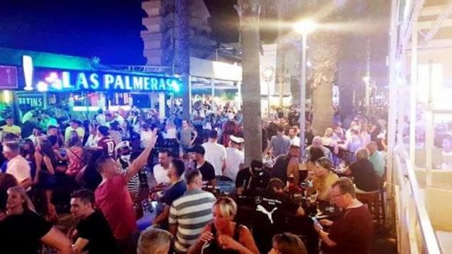 Szórakozónegyedeket zárnak be Mallorca szigetén a rendbontó turisták miatt