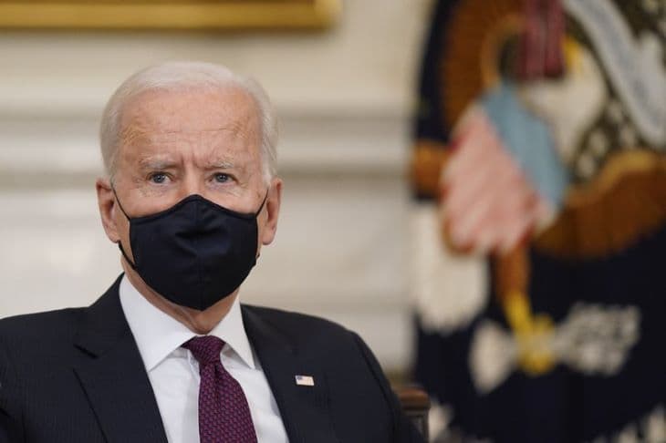 Biden pénzügyi szankciókat jelentett be Oroszország ellen, tíz orosz diplomatának álcázott kémet kiutasítanak