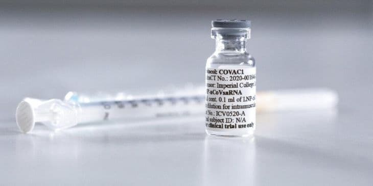 Veszélytelen a letesztelt koronavírus elleni orosz vakcina