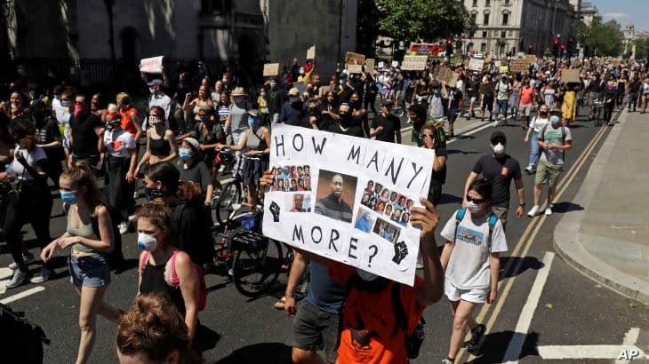 Világszerte több országban tartottak tiltakozó akciókat a rendőri túlkapások ellen