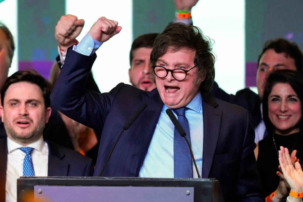 A jobboldali Javier Milei nyerte meg az argentin elnökválasztást