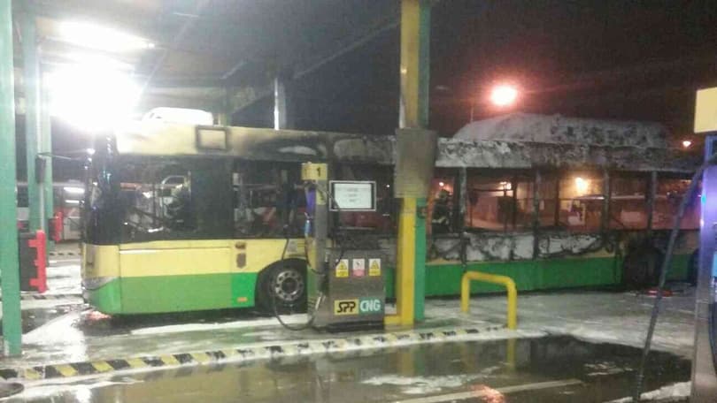 Városi busz lángolt Pozsonyban