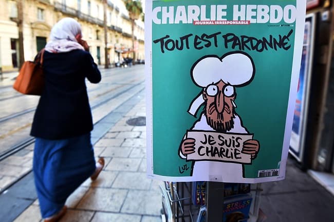 Irodalmi díjat alapít diákoknak a Charlie Hebdo