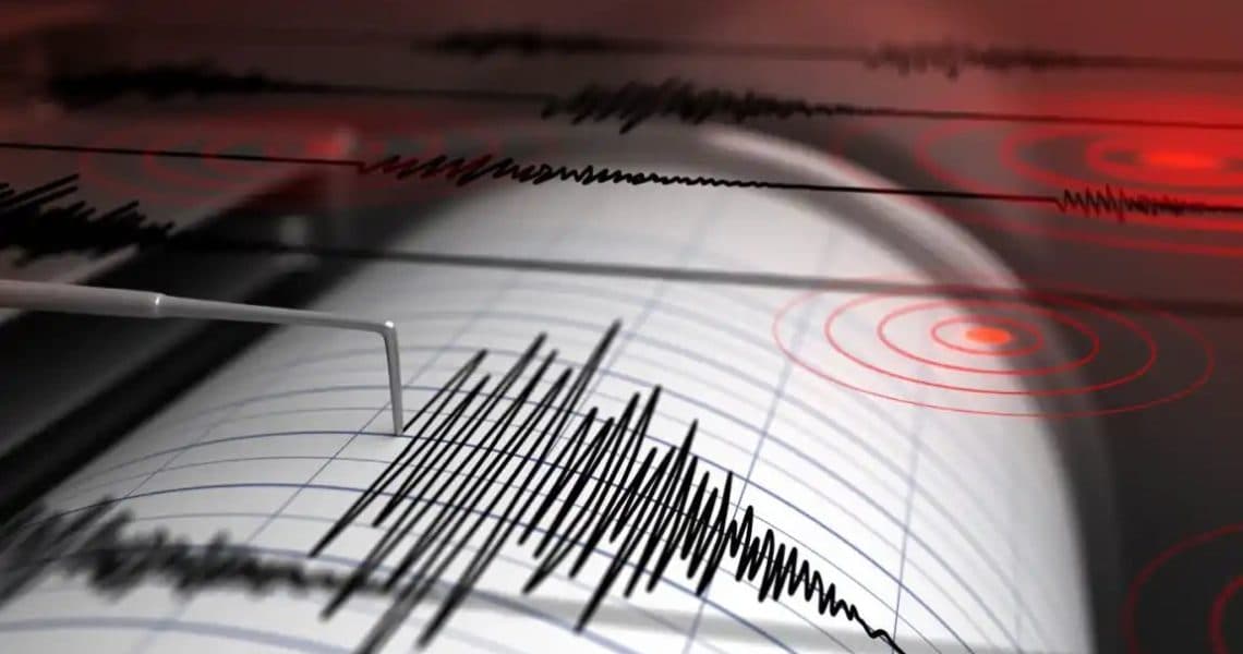 Erős földrengés volt Pápua Új-Guinea partjainál