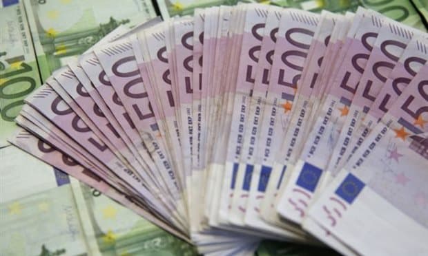 Több millió eurót loptak el az alkalmazottjai a minisztertől
