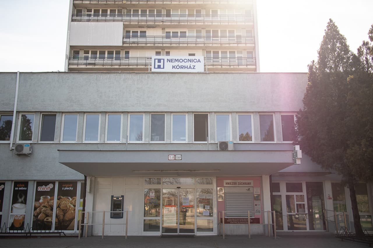 Az érsekújvári kórház négy dolgozója fertőződött meg koronavírussal