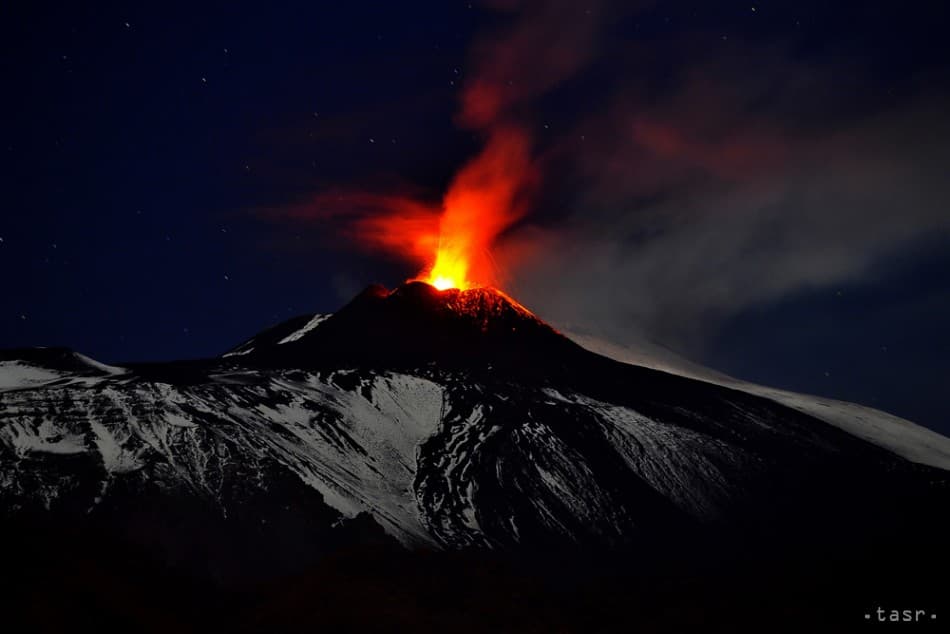 Vulkánkitöréstől tartanak a Fülöp-szigeteken