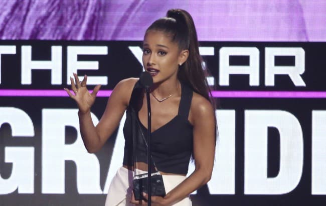 Ariana Grandét Manchester tiszteletbeli polgárává választanák