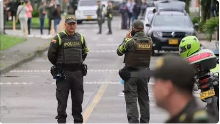Hét rendőr életét vesztette egy támadásban Kolumbiában
