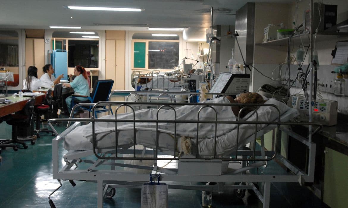 Kezdenek megtelni Brazília kórházai