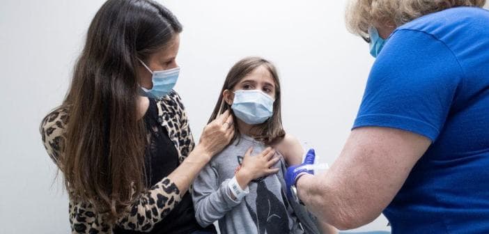 Az egészségügyi miniszter engedélyével olthatják az öt éven felüli gyerekeket Szlovákiában