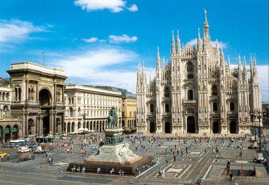 Betonakadályokat emeltek Milánó belvárosában
