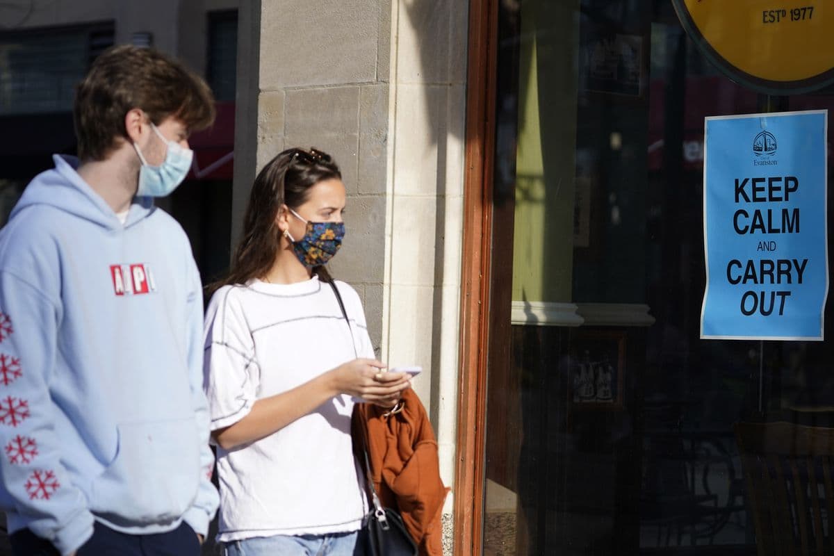 A németek majdnem fele a járvány után is viselne maszkot 