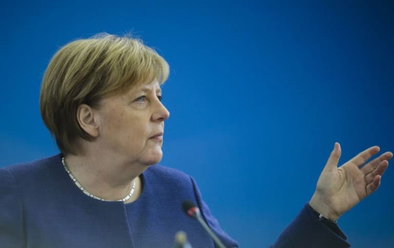 Merkel szerint új rendszerre van szükség az európai menekültügyben