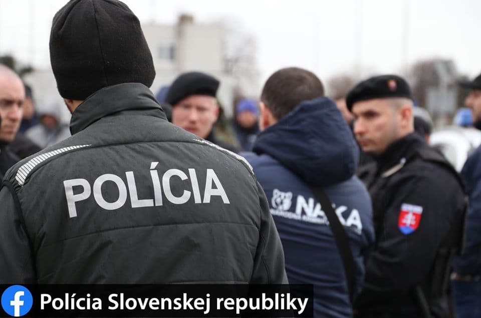 Az FBI is segített elkapni a NAKA-nak egy szlovák neonáci fiatalt