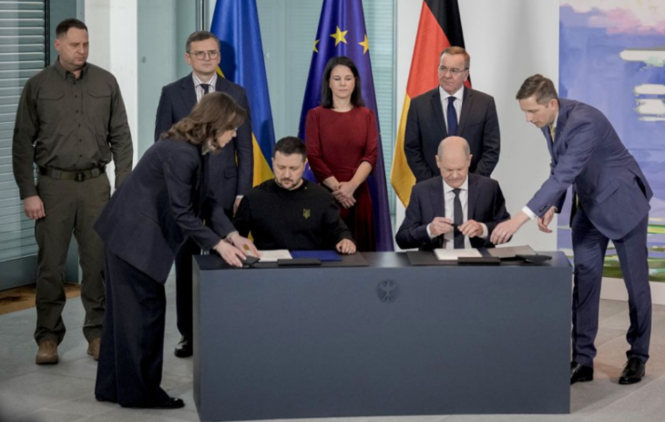 Németország újabb nagy értékű katonai segélycsomagot készül átadni Ukrajnának
