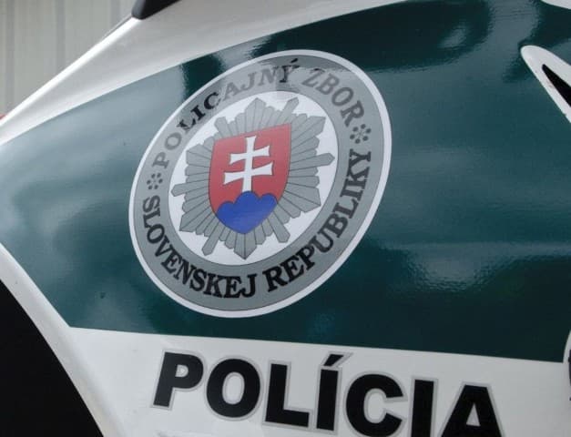 Több mint 200 ezer eurót sikkasztott egy fiatal rendőrnő