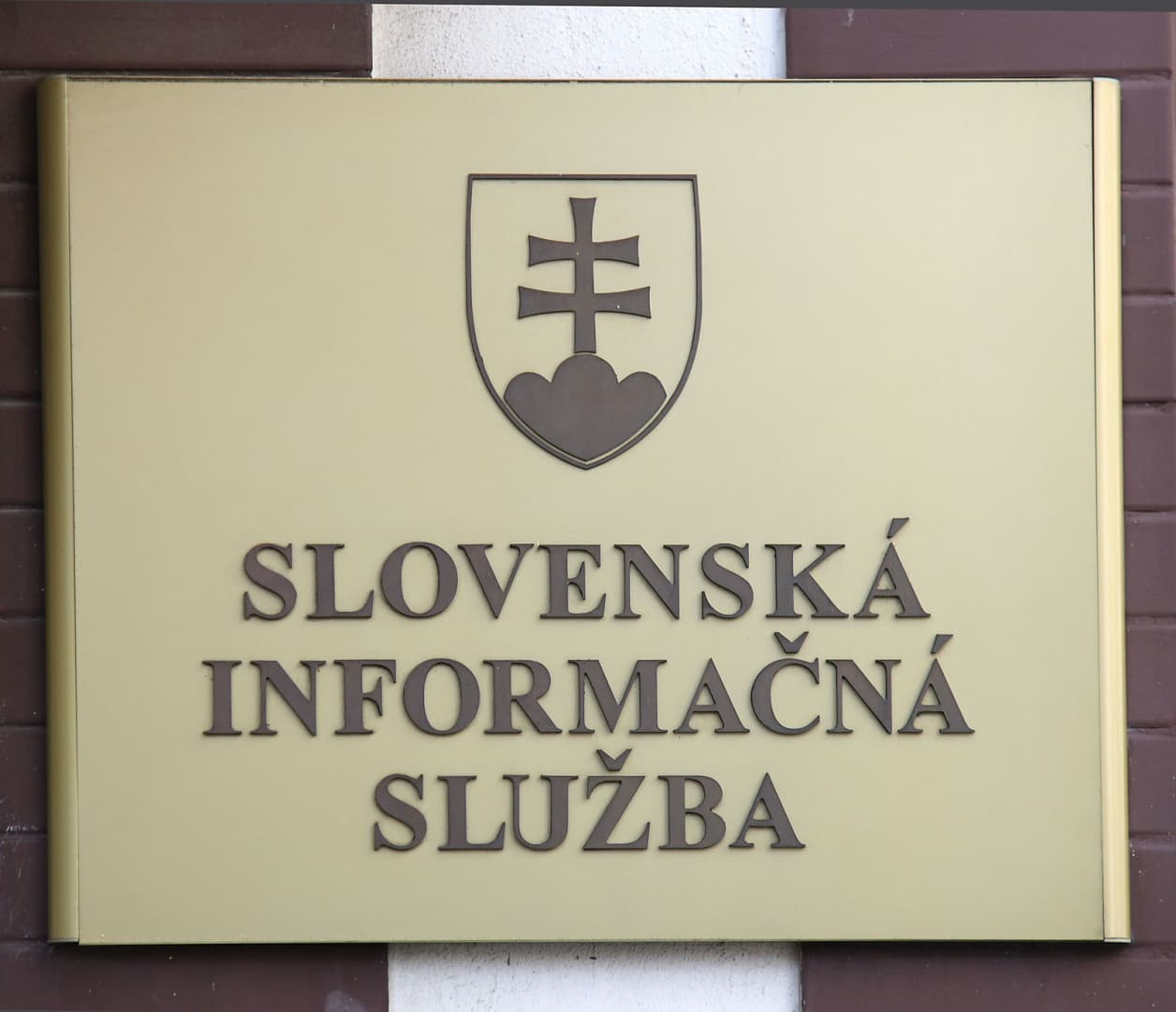 Újabb piszkos ügy a Szlovák Titkosszolgálat köreiből – így keresett magának mellékest a korrupcióval gyanúsított SIS-ügynök