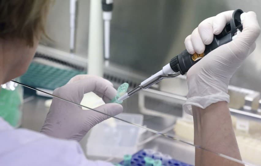 Koronavírus - További enyhe csökkenés mellett megközelítette a 60 ezret az igazolt fertőzöttek száma Belgiumban