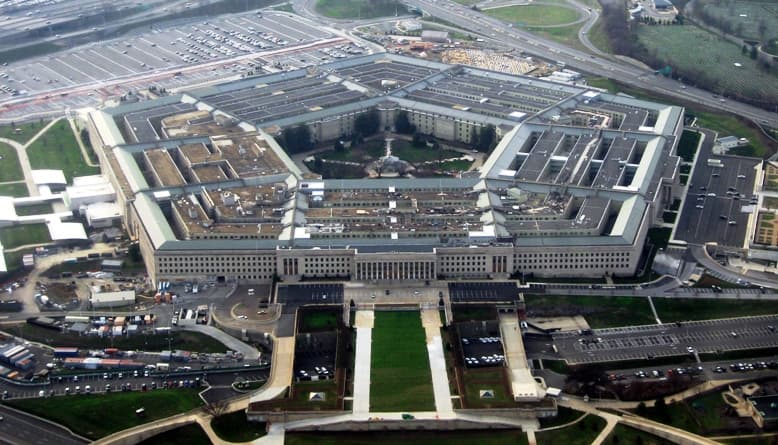Hackereket keres a Pentagon