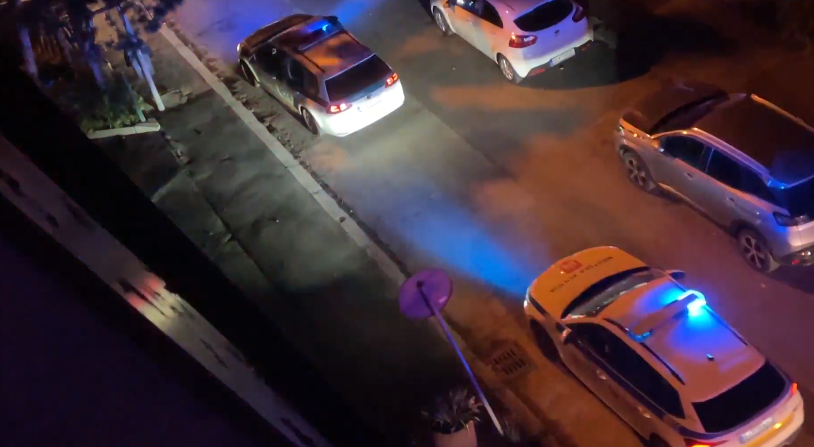 VIDEÓ: Valóságos vaddisznócsorda vonult végig Pozsony utcáin a városi rendőrök kíséretében